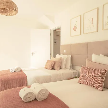 Liberdade Spacious Duplex With Ac Appartement *