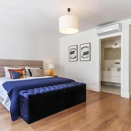 Appartement Liberdade Spacious Duplex With Ac