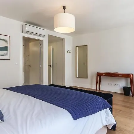 Liberdade Spacious Duplex With Ac * Лиссабон